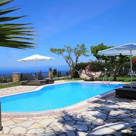 Villas Goudis Tsoukaladhes Luaran gambar