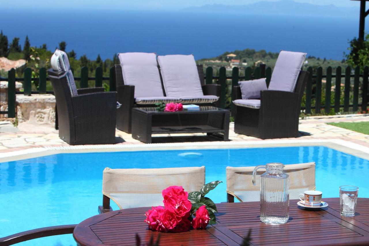 Villas Goudis Tsoukaladhes Luaran gambar