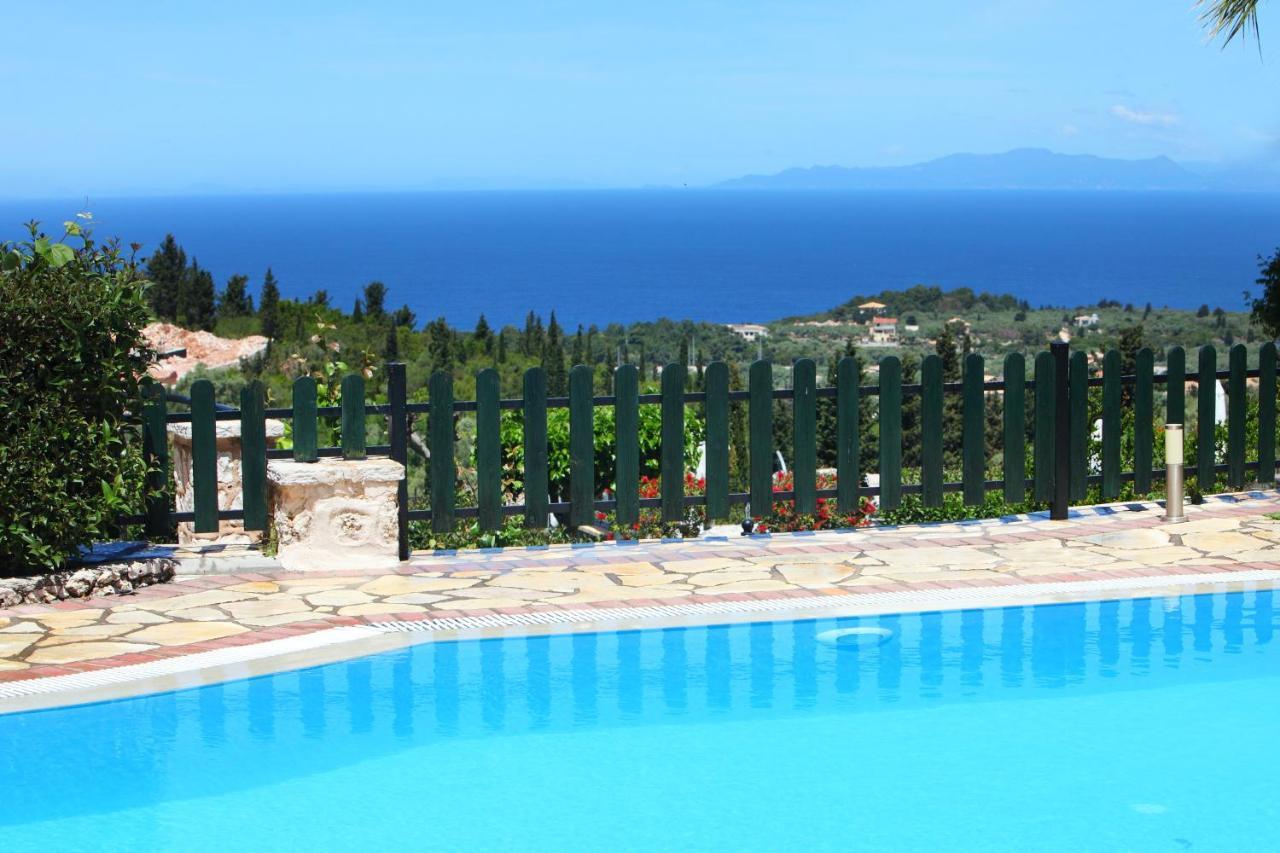 Villas Goudis Tsoukaladhes Luaran gambar