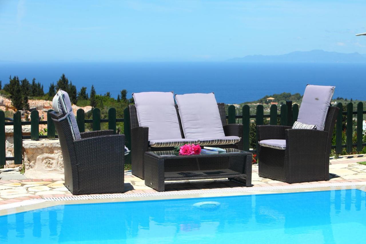 Villas Goudis Tsoukaladhes Luaran gambar