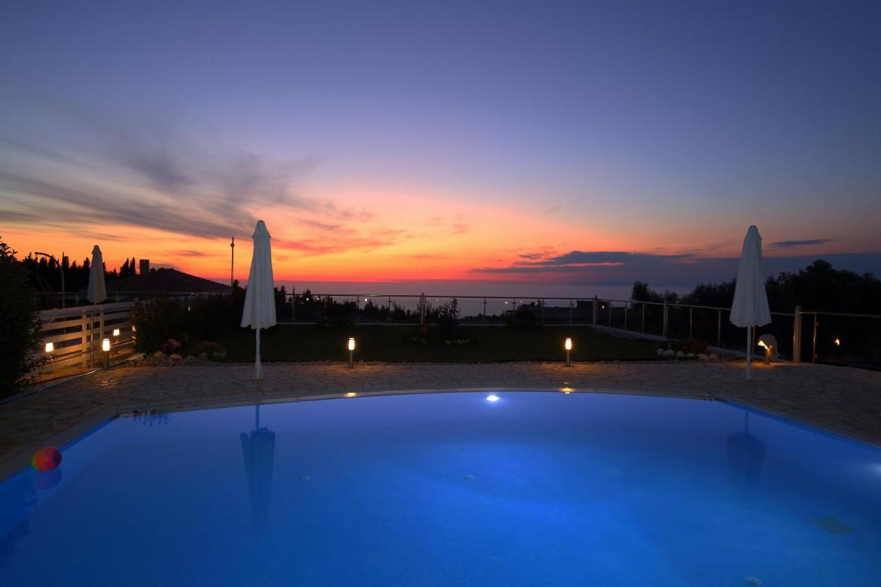 Villas Goudis Tsoukaladhes Luaran gambar