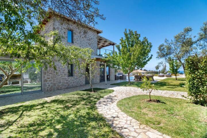 Villas Goudis Tsoukaladhes Luaran gambar