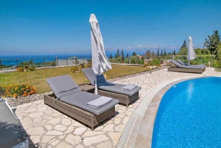 Villas Goudis Tsoukaladhes Luaran gambar