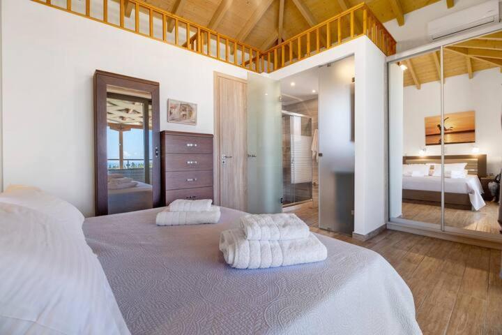 Villas Goudis Tsoukaladhes Luaran gambar