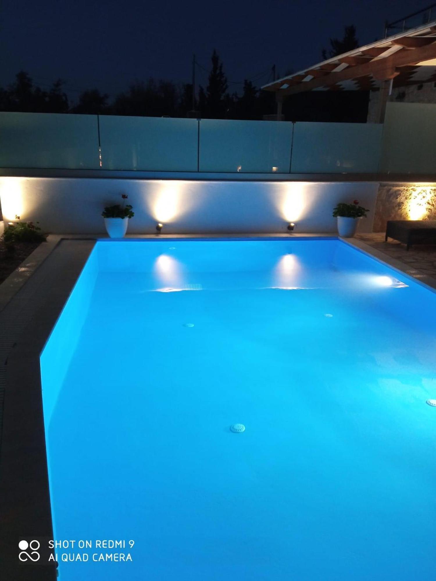 Villas Goudis Tsoukaladhes Luaran gambar